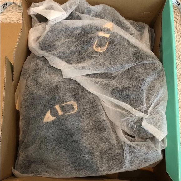 ❌SOLD❌Black Booties w/Gold Buckle 38 NIB - Picture 8 of 8